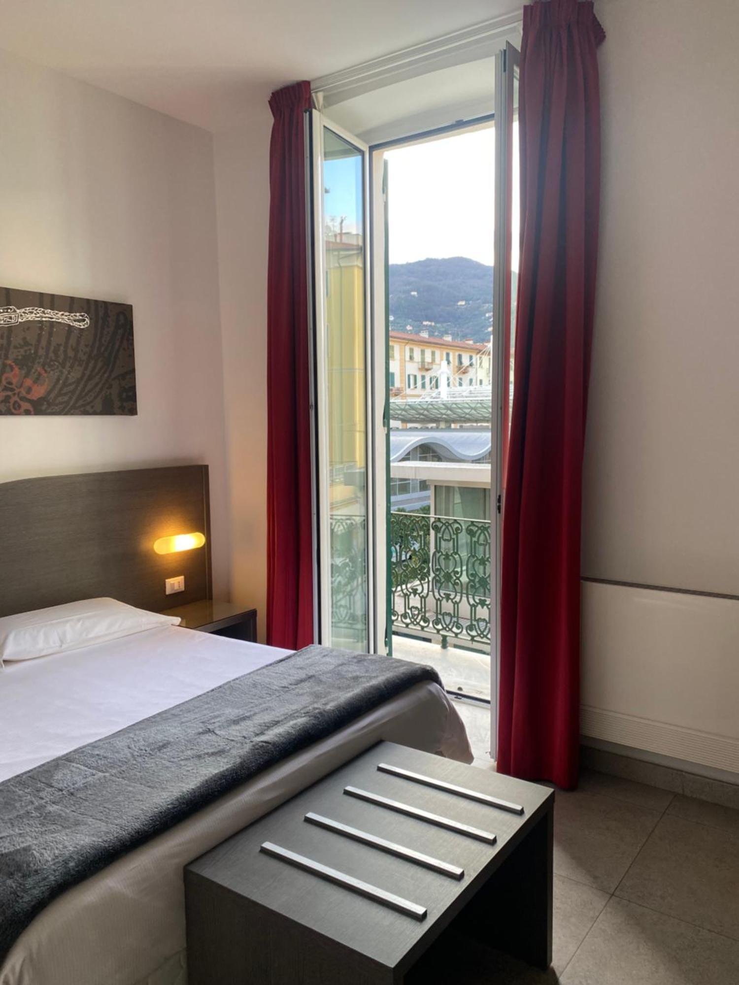 54 Rosselli Rooms La Spezia Eksteriør billede