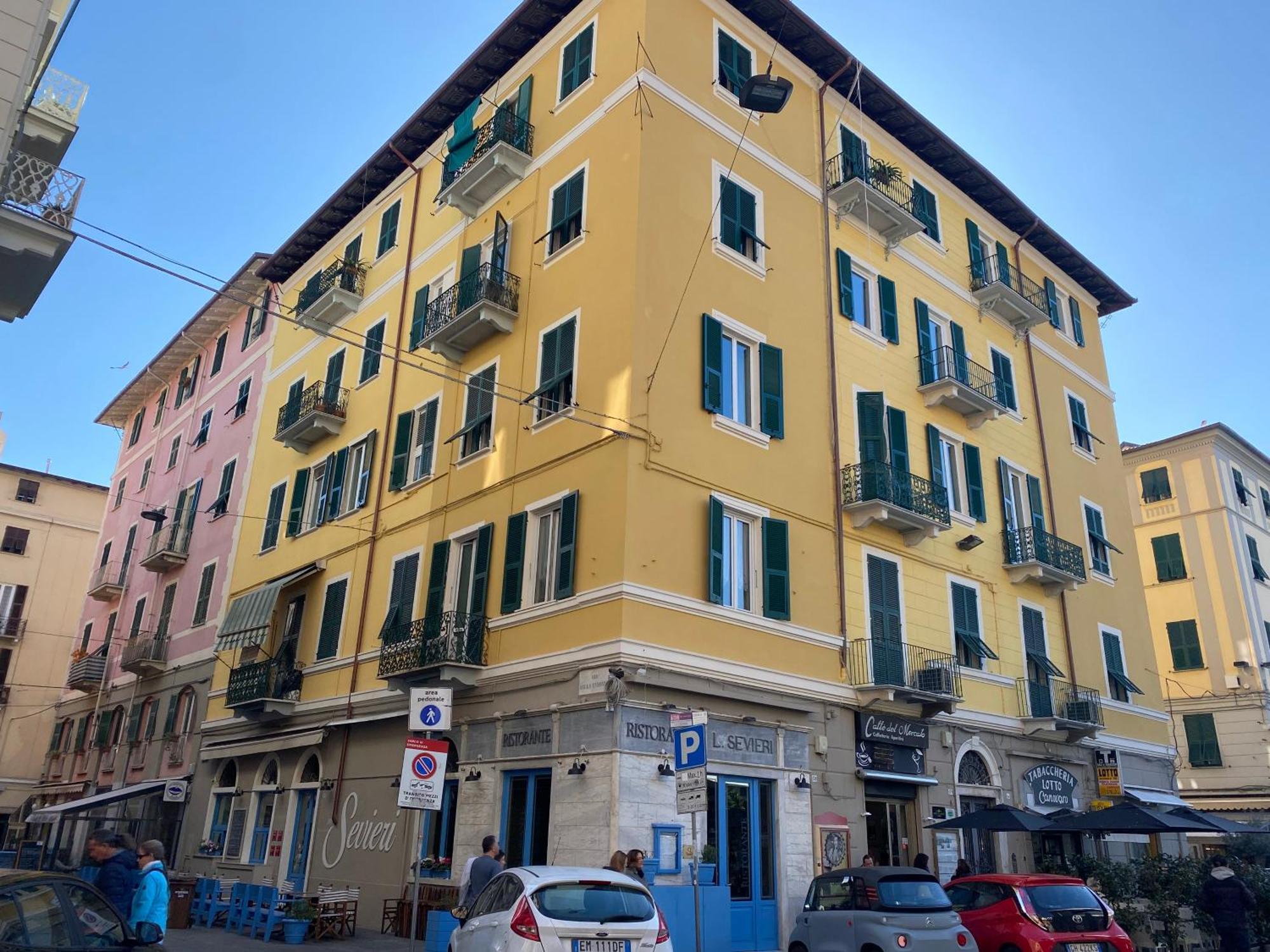 54 Rosselli Rooms La Spezia Eksteriør billede