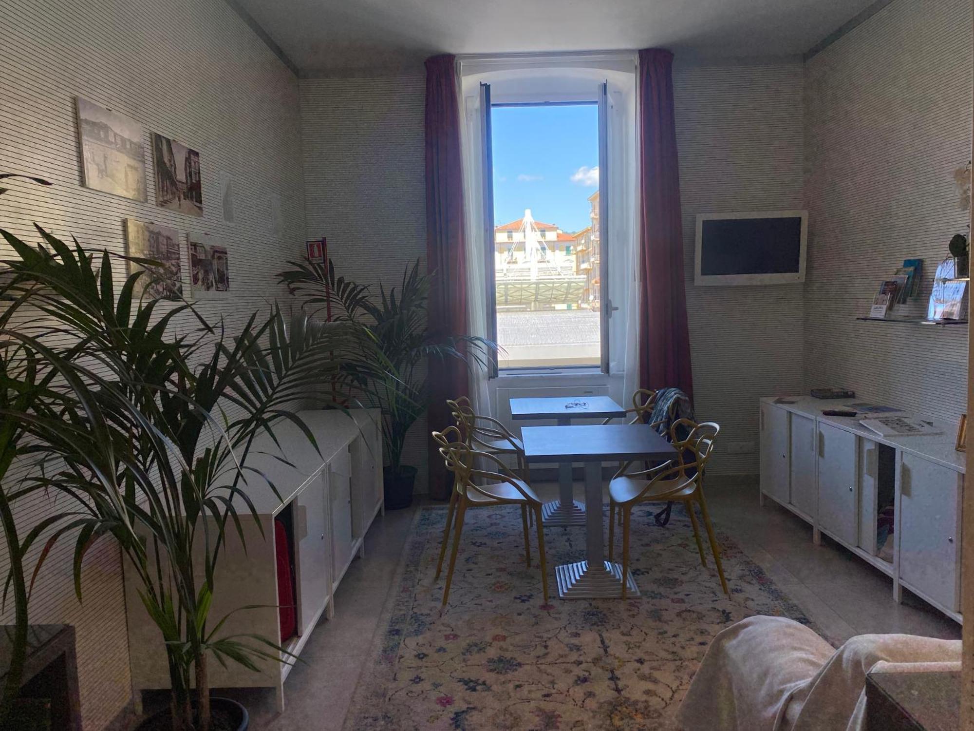 54 Rosselli Rooms La Spezia Eksteriør billede