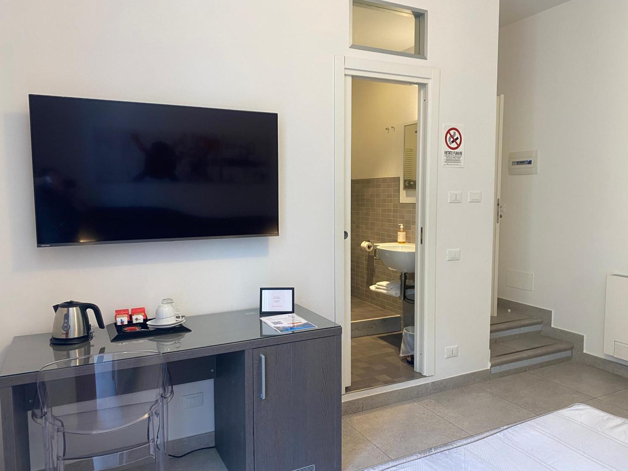 54 Rosselli Rooms La Spezia Eksteriør billede