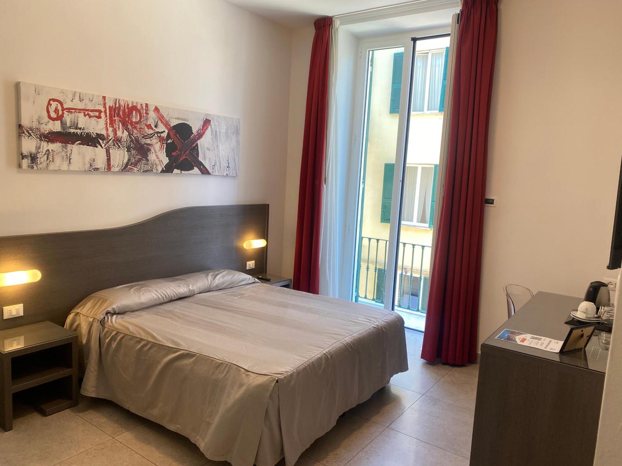 54 Rosselli Rooms La Spezia Eksteriør billede
